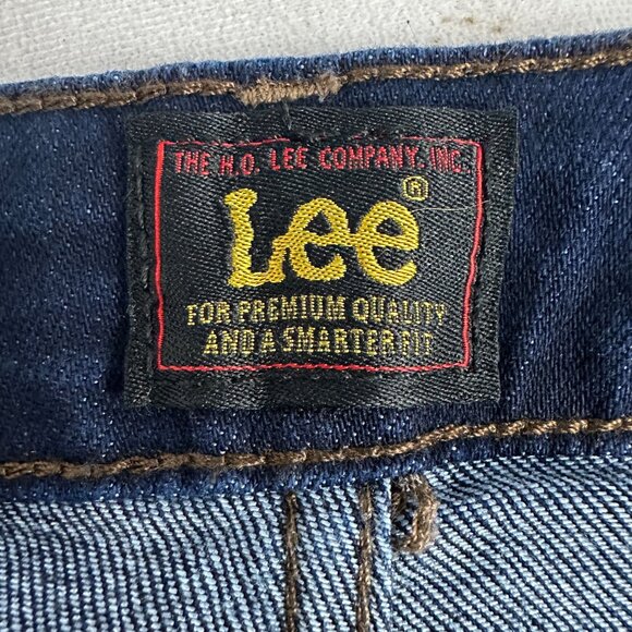 Lee Womens Straight Mid Rise Jeans Dark Blue Denim Size 18 Short Comfortable Fit - Picture 4 of 7